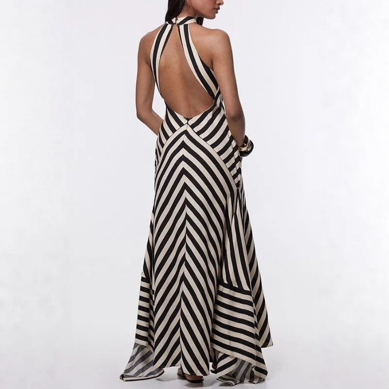Geometrisches Maxikleid mit Streifen, offenem Rücken und fließendem Saum