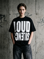 Oversized-T-Shirt Loud Silence - Getragen